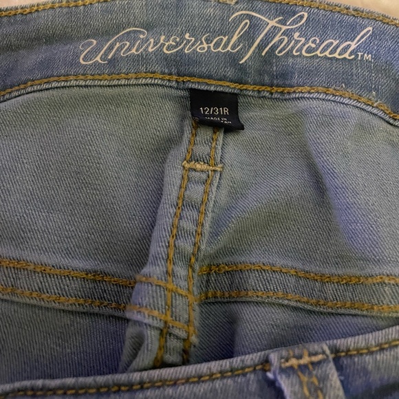 Jeans - Picture 6 of 8